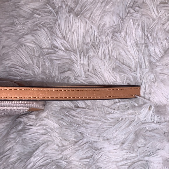 💥GUESS WRISTLET💥 - Picture 9 of 13